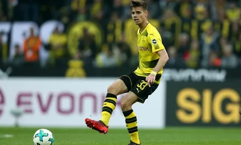 Đã đến lúc Julian Weigl giành lấy suất đá chính ở khu trung tuyến của Dortmund?