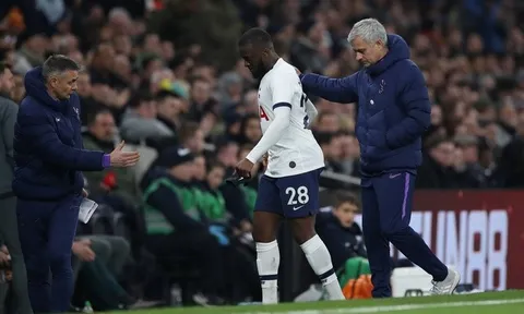 "Đá'' Ndombele, Mourinho chi 40 triệu chiêu mộ "siêu máy quét'' La Liga