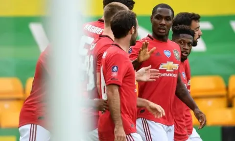 Đá tệ hại, sao Man Utd bất ngờ có tên trong đội hình tiêu biểu tứ kết FA Cup