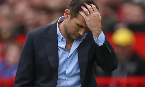 Đại họa giáng xuống Chelsea, vé Champions League nguy trong sớm tối