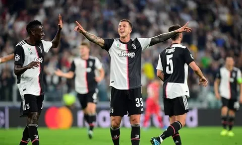 Đại thắng Leverkusen và đây là lí do Sarri gạch tên cựu sao Arsenal