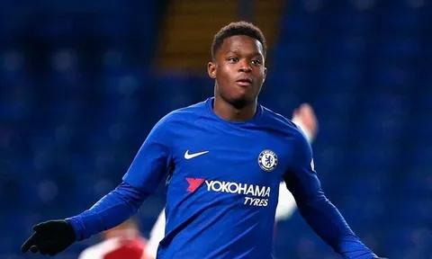 Tiền đạo trẻ sắp rời London, fan Chelsea đau đớn thốt: "Thật xấu hổ"