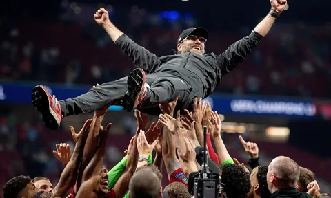Đáng lý Liverpool đã vô địch Premier League...