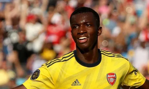 Đập tan nghi ngờ, sao trẻ Arsenal lên tiếng về mối quan hệ với Lacazette