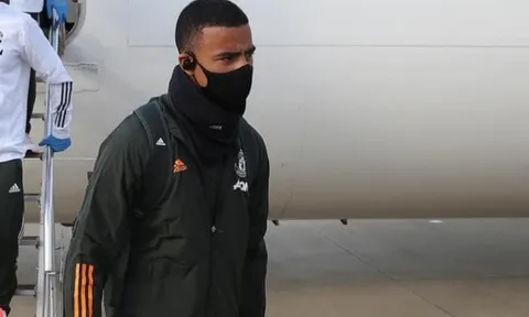 Đặt chân tới London, Man Utd đã sẵn sàng chiến Chelsea