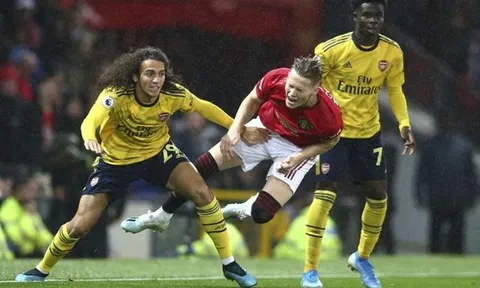 Bao giờ Man Utd và Arsenal có thể cạnh tranh danh hiệu Premier League?