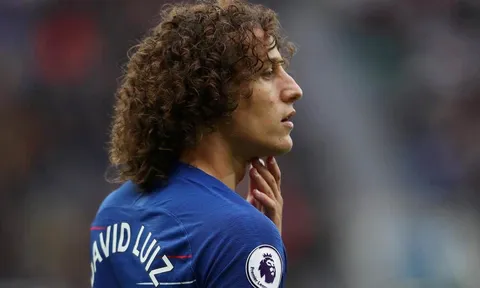 CĐV Chelsea: 'Lời đáp trả hoàn hảo cho sự phản bội của Luiz'