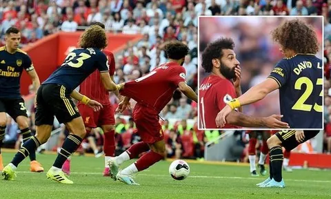 David Luiz xin lỗi NHM, 2 sao Arsenal nói lời khiến fan sục sôi