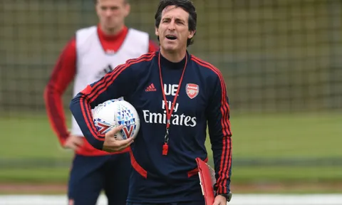 Đây! HLV Unai Emery chuẩn bị 'giải thoát' cho một cầu thủ