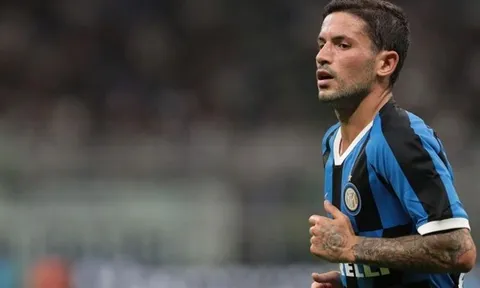 Đây, lí do AC Milan để mất sao 25 triệu euro vào tay Inter Milan