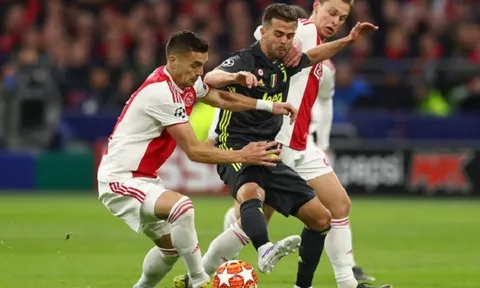 De Jong khẳng định cái tên từ Juventus có thể giúp Barca mạnh hơn