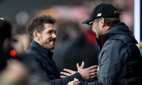 Liên tiếp ngã sắp mặt, thầy trò Jurgen Klopp rối bời trước "quái kiệt" Simeone