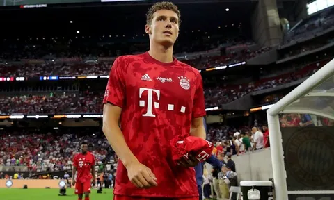 Đến Bayern, Pavard đề cao một cái tên rất quan trọng ở đội bóng