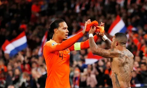 Depay: 'Tôi ước Van Dijk đến M.U chứ không phải Liverpool'