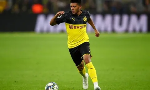 Đại diện 'gạ' Man Utd, sao Brazil sẽ là người thay thế Sancho?