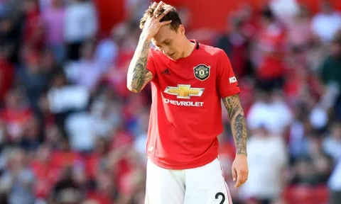 Địa chấn nổ ra ở Old Trafford, 'Quỷ đỏ' thua trận đầu tiên của mùa giải