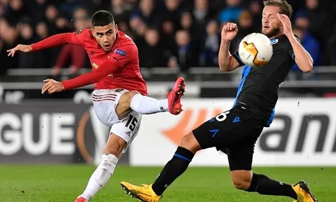 Điểm nhấn Brugge 1-1 M.U: 3 "số 10" vô hại; Quỷ đỏ không thể sống thiếu Fred