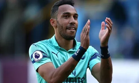Điên rồ! Man Utd 'gạ' nhẹ, Arsenal chốt giá khủng bán 'họng pháo'