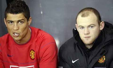 Điều gì đã xảy ra ở lần đầu Ronaldo gặp Rooney?