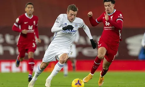 Dimitar Berbatov dự cảm kết quả xấu cho Liverpool và Tottenham ở vòng 24