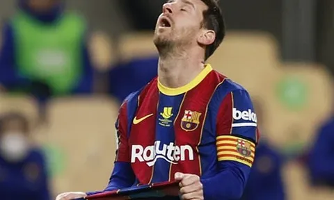 Dính thẻ đỏ, Messi làm 1 điều trong phòng thay đồ Barca