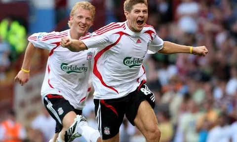 Dirk Kuyt sẵn sàng làm trợ thủ cho Gerrard ở Liverpool