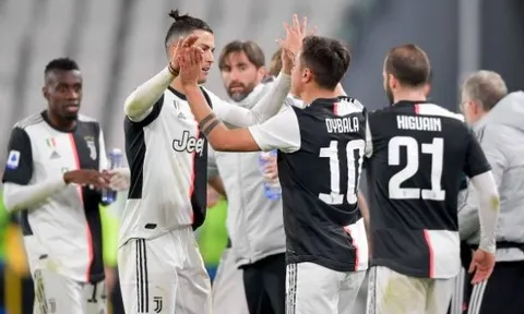 Dò hỏi "hầu cận" của Ronaldo, PSG nhận câu trả lời đanh thép