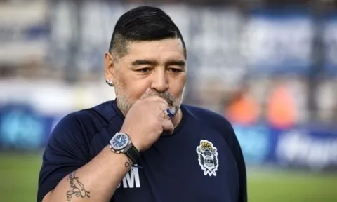 "Đó là lý do tại sao Maradona chết..."