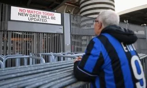 'Đó là viễn cảnh tồi tệ nhất cho Serie A bởi virus corona'