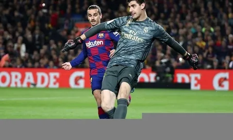 Đội hình 11 kèo trái đỉnh nhất TG: Trùm Rabona và 'Vũ khí tối thượng'
