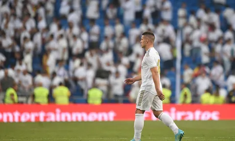 Đội hình 'nghịch lý' Châu Âu: Kẻ bị Klopp bỏ rơi, 2 bom tấn Real