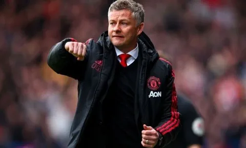 Đối tác đòi đổi người 'điên rồ', Man Utd liền chốt số phận 'máy quét'