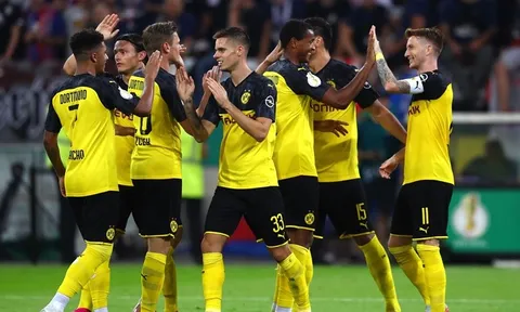 Dortmund bất ngờ "hóa Man City" trong trận thắng KFC Uerdingen
