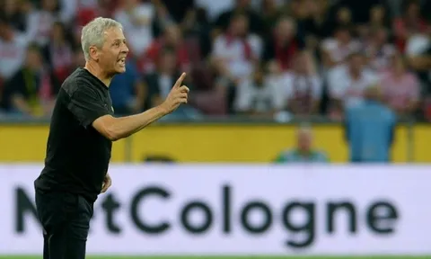 Dortmund lội ngược dòng, Favre chỉ ra bí quyết hoàn hảo để có chiến thắng