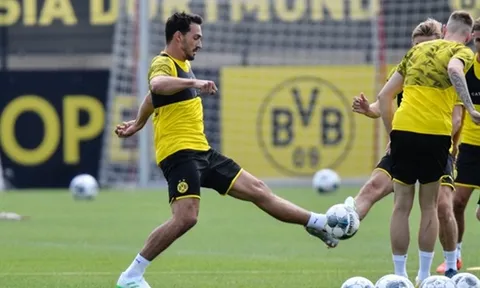 Dortmund nhận cú hích, chào đón “lá chắn thép” trở lại
