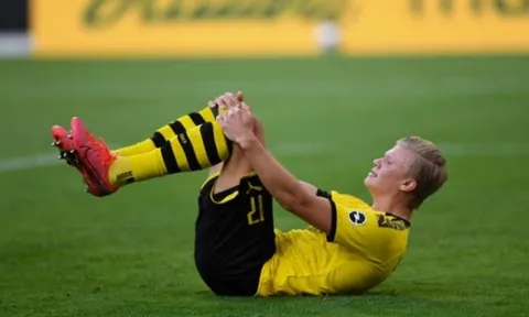 Đã rõ lý do khó tin khiến Haaland phải rời sân ở trận thua Bayern