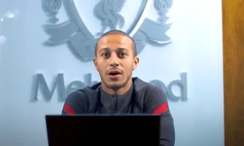 'Dream team' 5 người của Thiago Alcantara: 1 sao Quỷ đỏ góp mặt