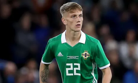 Tiền vệ vô danh của Man Utd bất ngờ có trận ra mắt ĐTQG