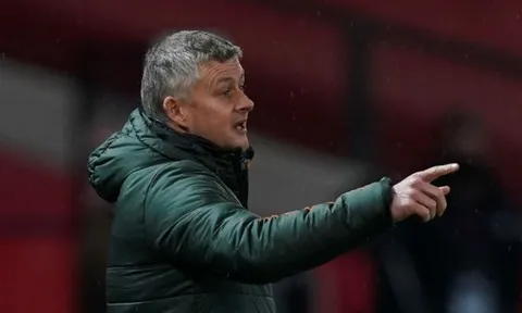 Dùng 3 "kẻ cướp thời gian", Solskjaer giúp M.U đại phá xứ sương mù