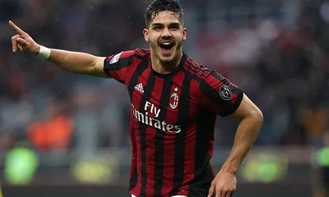 Được trở về AC Milan, 'Bom xịt' nói lời cảm động