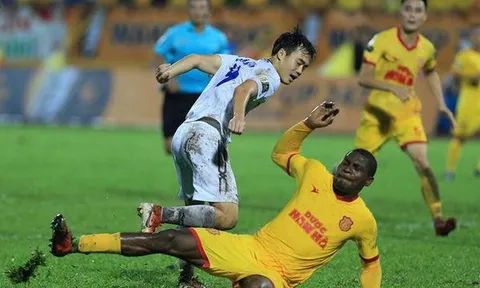 Chuyên gia Việt : "Ông Park giúp V-League tạo ra một luồng không khí mới mẻ"