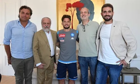 Mục tiêu của Chelsea: “Vì Juventus, tôi quyết định ở lại Napoli”