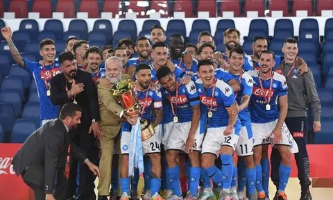 Khán đài đầy ắp 'khán giả' và 9 chi tiết thú vị ở trận chung kết Coppa Italia