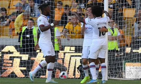 Lập hat-trick, tiền đạo Chelsea 'bị quên lãng' nói 1 câu với Abraham