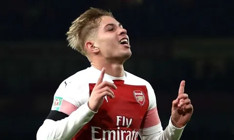 "Arsenal chỉ có 40 triệu bảng, vì thế hãy trao cơ hội cho 2 cậu ấy"