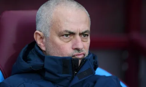 Thống kê khủng về Kane và Son sẽ khiến Mourinho 'khóc ròng'