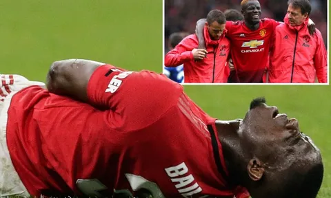 Vừa hòa Arsenal, Man Utd liền nhận ngay tin cực sốc