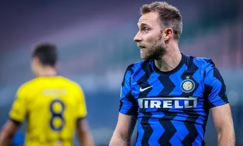 Eriksen trở thành 'Người không phổi', Inter nhọc nhằn vào tứ kết Coppa Italia