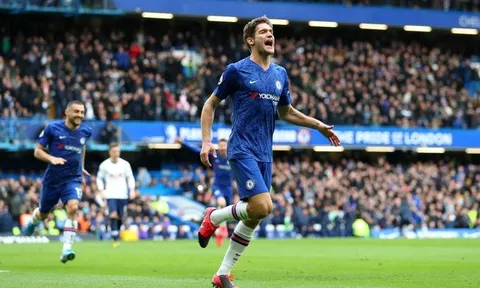 Xé lưới Tottenham, hậu vệ Chelsea dẫn đầu Premier League
