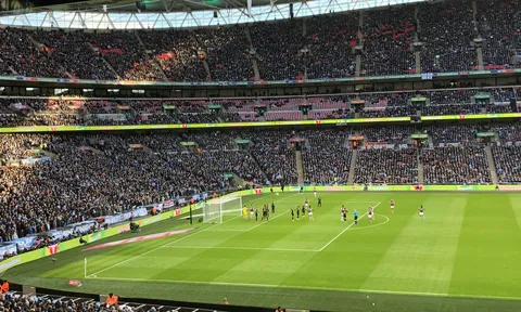 Đây! Minh chứng cho thấy Man City vẫn chỉ là một gã nhà giàu mới nổi